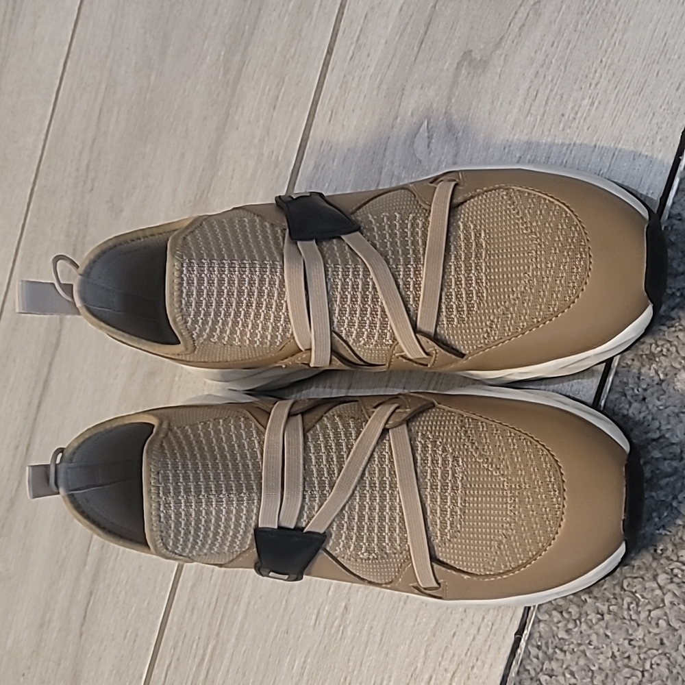 Ash Biscuit & Eggnug slide on shoe.  Size 39 (8)